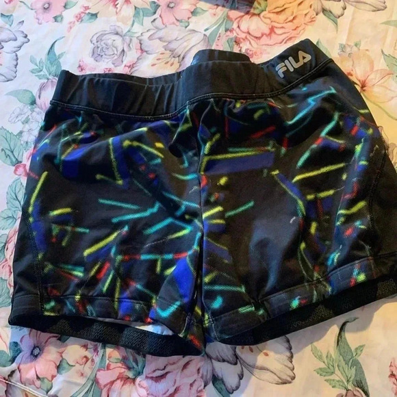 Fila Pants - 🌺SOLD🌺 Fila Women’s Workout Shorts Size Medium Muti Color With Elastic Waist
